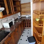 Casa 1- Centro Benidorm-solo Mayores De 30 Anos Y Familias