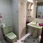 Casa 1- Centro Benidorm-solo Mayores De 30 Anos Y Familias Apartment