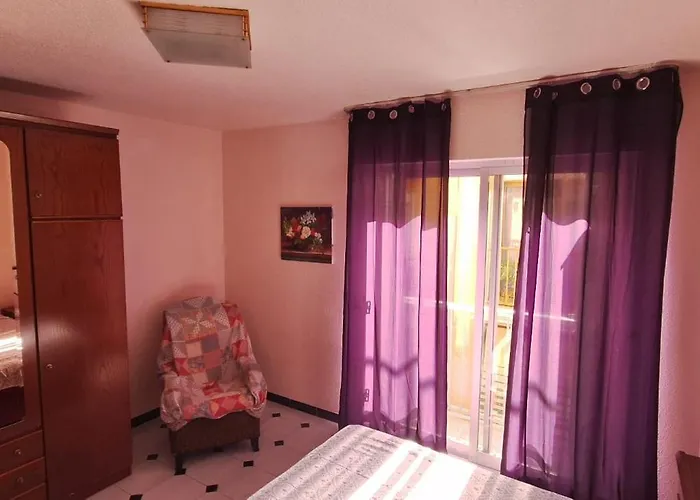 Casa 1- Centro Benidorm-solo Mayores De 30 Anos Y Familias Apartamento Benidorm