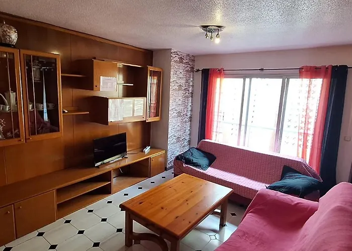 Casa 1- Centro Benidorm-solo Mayores De 30 Anos Y Familias * Benidorm